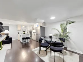 Luxury 2BR Suite Stylish Stay with 2 Free Parking - Image 3