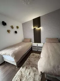 Secret house - Image 4