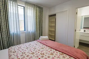 Comfortable Stay in Halswell Close to Shops & Park - Image 3