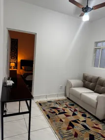 Entire House for 5 People Near Airport - Image 3