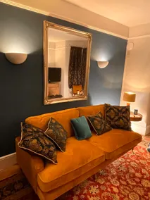 Flat 2 The Grove, East Grinstead, RH19 1QF - Image 4