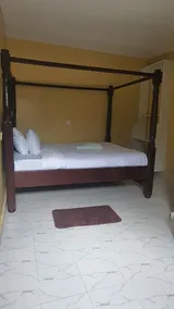 Signature guest house - Image 5