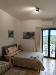 Guest house with beautiful views of Avlonari. - Image 4