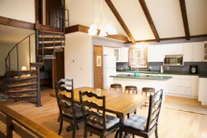 Carly Brooke Home~Cozy Country Retreat~ Ski Areas - Image 4