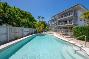 Coolum Holiday Haven - Space, Light & Location - Image 3