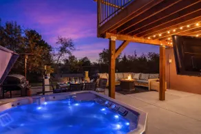 15 min to DT, Hot Tub, Disc Golf, Arcade w/Views - Image 3