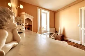 The Superb – Sleeps 4 - Image 5