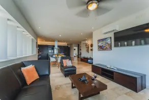 Luz y Brisa Front Beach Apartment - Image 3