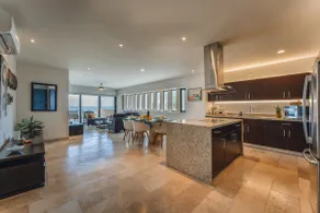 Luz y Brisa Front Beach Apartment - Image 5