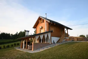 Wooden fairy tale vacation house - Image 2