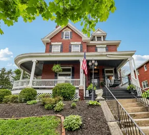 The Grand Victorian in Historical Ligonier - Image 3