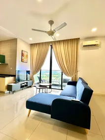 D Pristine 4 bedroom apartment 2025 opposite legoland and medini - Image 2