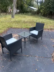Newly Renovated 3BR/2BA. Sleeps 8. Near Downtown. - Image 2
