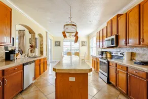 Luxury Getaway Near Winter Garden Downtown, Disney - Image 5