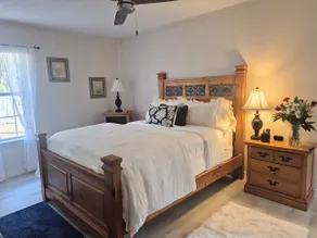 Pensacola/close to downtown & beaches - Image 4