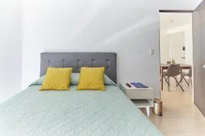 Modern Studio with Balcony | Near Tezozómoc Park - Image 2