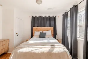 Bright, Airy Bungalow - Near Airport & Anschutz - Image 4
