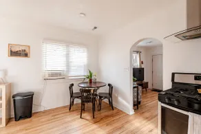Bright, Airy Bungalow - Near Airport & Anschutz - Image 3