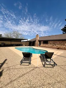 Midland Luxe•Pool•Sleeps 8• Workspace•Game Room - Image 3