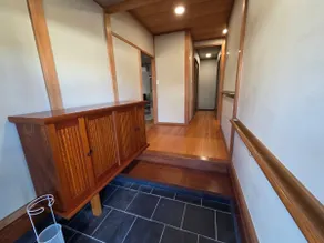 Numazu A Japanese detached house - Image 3