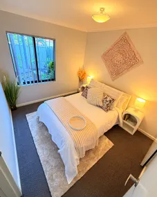 Glamorous Getaway - Image 5