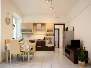 Ovada’s Historic Center Apartment - Image 5