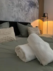 Viktoria Apartment - Image 2