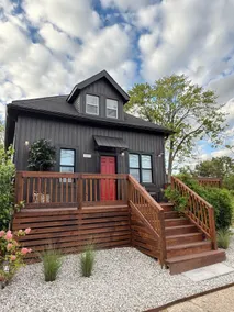 Modern 4BR Downtown Detroit | Hot Tub • Fire Pit - Image 2