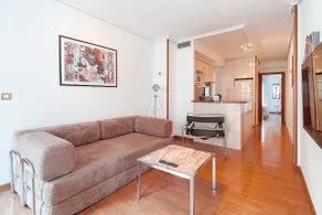 Bright, central and quiet - Image 3