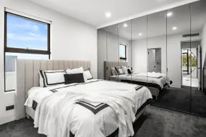 Luxury 3BR w Rooftop Spacious & Modern Sleeps 8 - Image 2