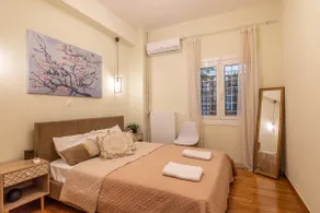 Prime 2BR Apartment Next to Kallimarmaro Stadium - Image 2