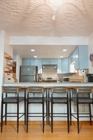 Luxury condo. Epic location - Image 3
