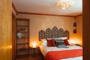 Luxury condo. Epic location - Image 2