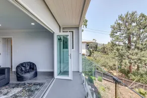 Enchanting 4-bdrm house with view in Pasadena - Image 4