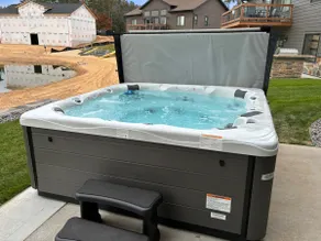 Hot Tub|Game Room|Firepit|Adventure Game|Kid Safe - Image 2