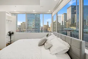 Luxe 2BR Suite | Central YEG Free UGPrkg - Image 2