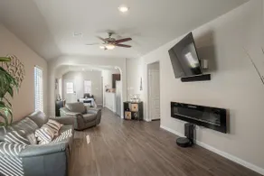 House with style and comfort for a unique stay. - Image 2