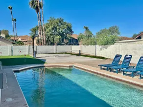 Heated Pool | Pickleball/BBall Court | Putting Grn - Image 4