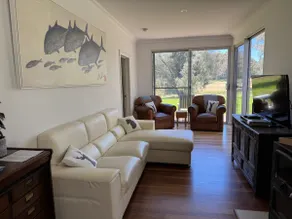 Truffle Farm Cottage minutes to town - Image 4