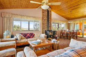 Breathtaking Cabin Backing the National Forest - Image 2