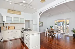 Bluewater Beach Retreat - 5BD/Pool/Walk to Beach - Image 5