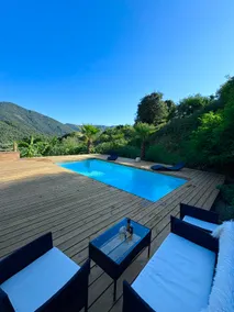 Villa between sea and mountains - Image 2
