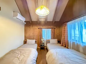Maximum of 8 people available. Close to Suzuka Circuit. There are 3 villas on a property of about 300 tsubo. No1 - Image 4