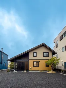 Maximum of 8 people available. Close to Suzuka Circuit. There are 3 villas on a property of about 300 tsubo. No1 - Image 2