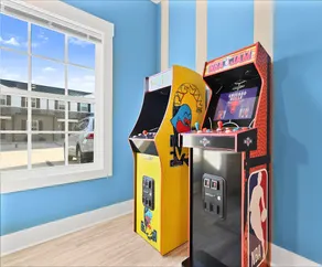 3BR Family Home! GAMES! Playground! - Image 5