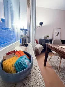 Cozy 50m2 home in a beautiful Lauttasaari elevator building - Image 3