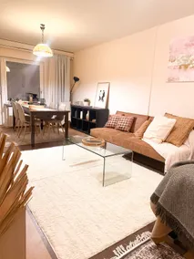 Cozy 50m2 home in a beautiful Lauttasaari elevator building - Image 2