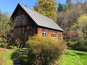 Lull’s Brook Cottage - Image 1