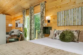 Avery Pines Cottage - Image 3