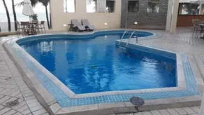 Beachfront 17th-floor apartment, 6 km from the airport - Image 3